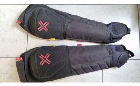 Fuse Schienenbein Protektoren *Größe .XL