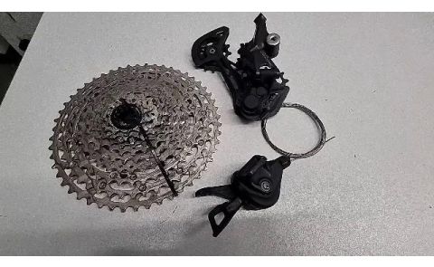 Shimano Schaltgruppe Deore  *51 Zähne, 12 fach, inkl. Triggerr