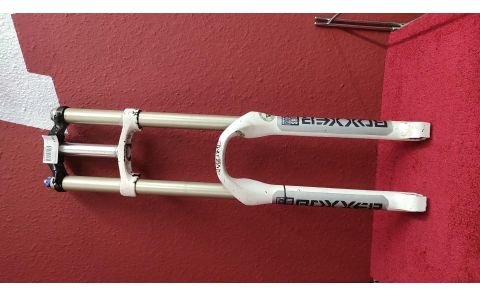 Rockshox Boxxer   *26 Zoll, Ohne Achse , 180mm, Bastler