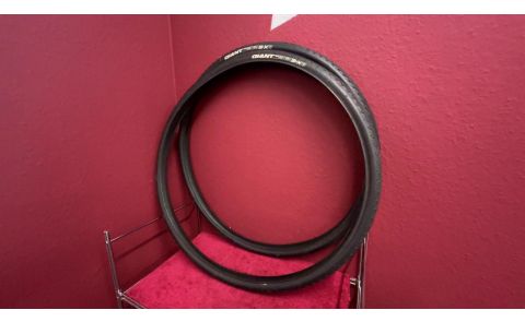 Giant S-X 3 ReifenSatz *700x32C