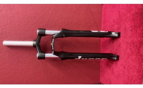 Horquilla 26 SR Suntour *26 Zoll, 20mm Achse, 155mm