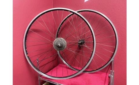 CODA 500 MTB Laufradsatz  *28 Zoll, mit Coda 500 Naben, Schnellspanner, 8 Gang Kassette
