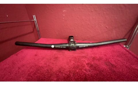 Lenker Levelnine + Vorbau  *31,8MM, 100MM Vorbau, 600MM